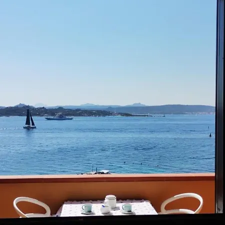 La Finestra Sul Mare *